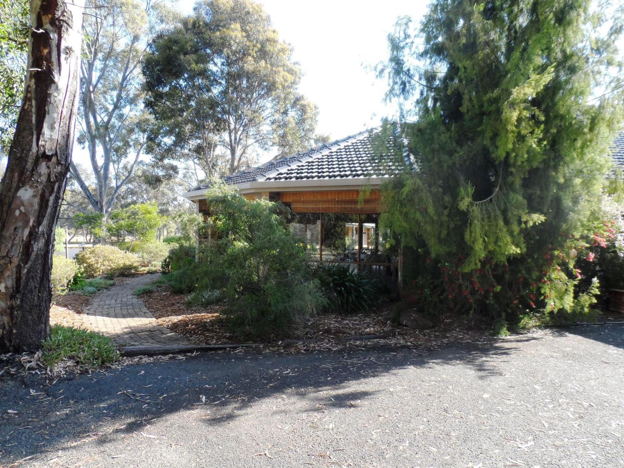 Magdala Motor Lodge & Lakeside Restaurant Stawell Luaran gambar