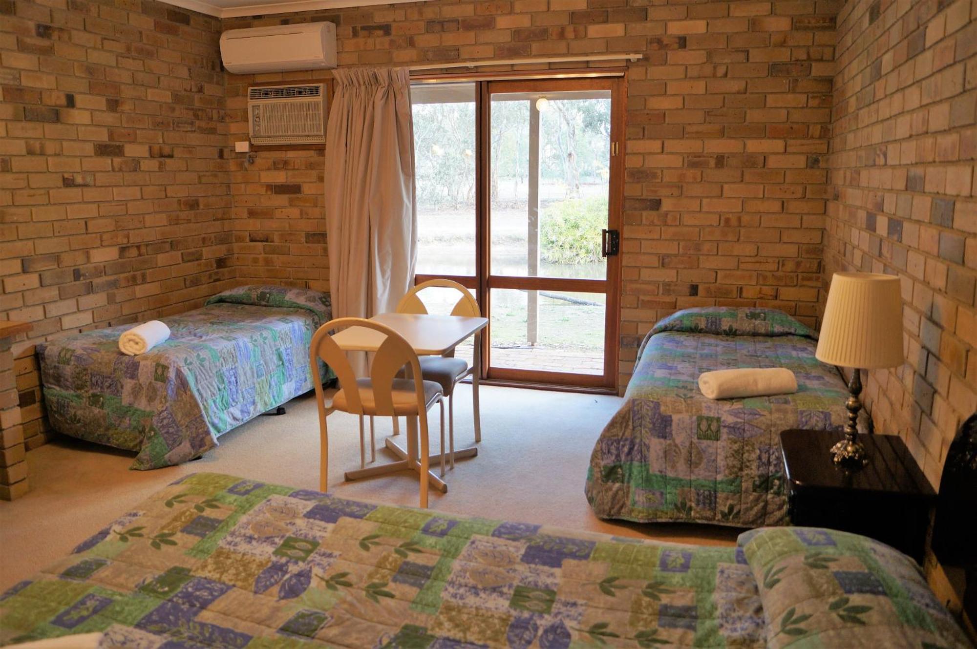 Magdala Motor Lodge & Lakeside Restaurant Stawell Bilik gambar