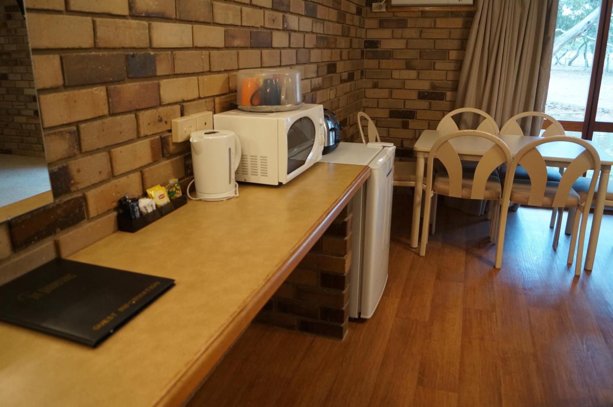 Magdala Motor Lodge & Lakeside Restaurant Stawell Bilik gambar