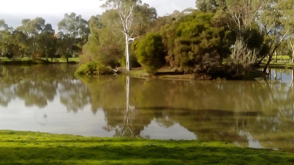 Magdala Motor Lodge & Lakeside Restaurant Stawell Luaran gambar